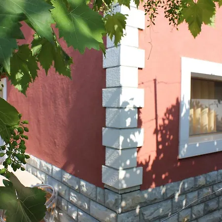 Apartments Toni Trogir Room photo