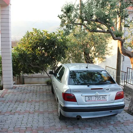 Apartments Toni Trogir Room photo