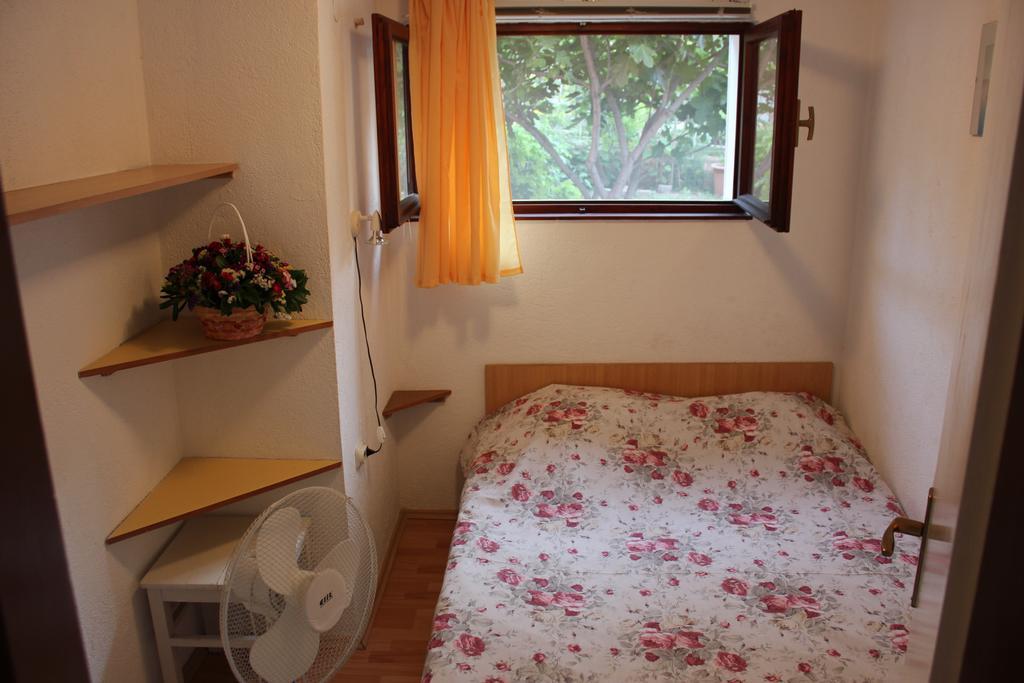 Apartment Toni Trogir